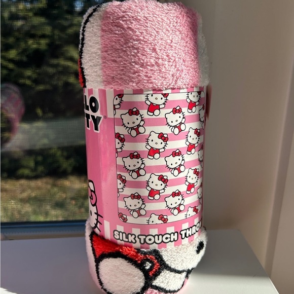 NWT hello kitty red overalls silk touch throw fuzzy blanket - Picture 2 of 2